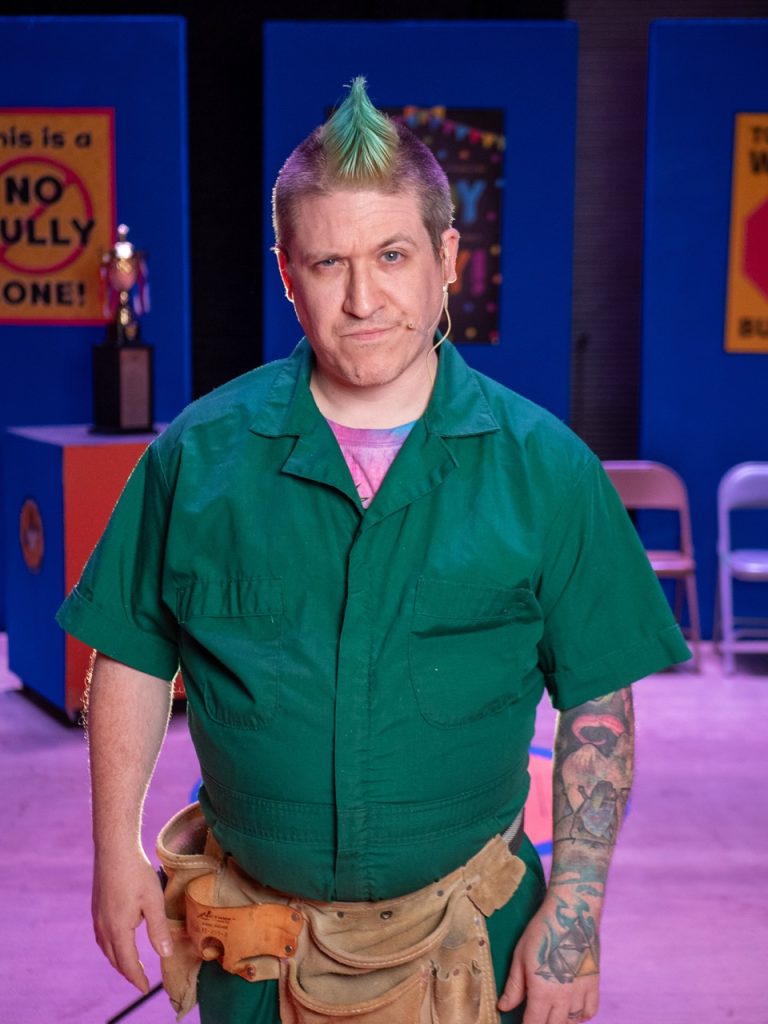 Bee-Cast-7 Large Bee-Cast-7 Large